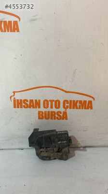 Reno safrane sağ arka kapı kilidi