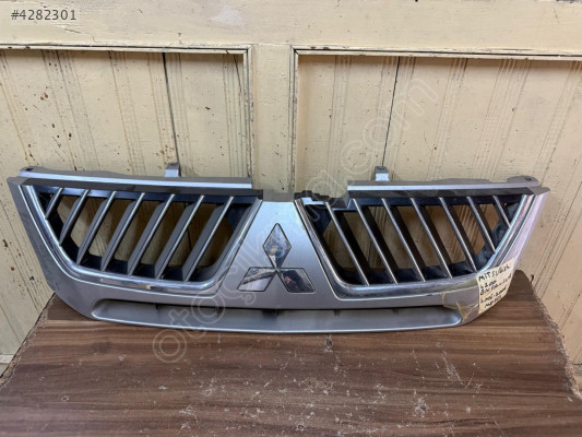 MİTSUBİSHİ L200 ÖN PANJUR ORJİNAL ÇIKMA 05-07 MODEL