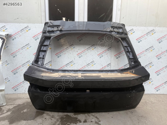 Peugeot 3008 arka bagaj kapağı (2024 2025)