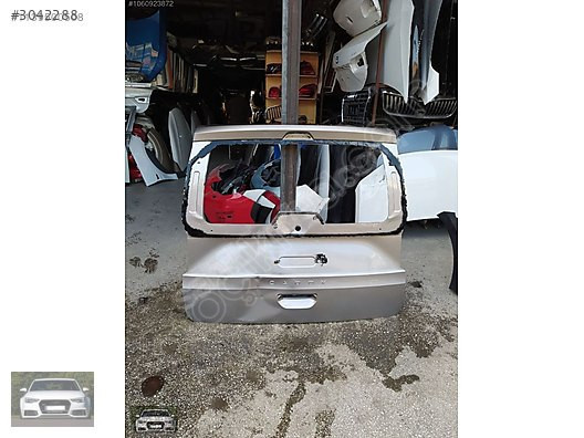 yeni Volkswagen Caddy bagaj kapağı