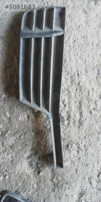 8V3807681 Audi A3 sis kapağı çıkma
