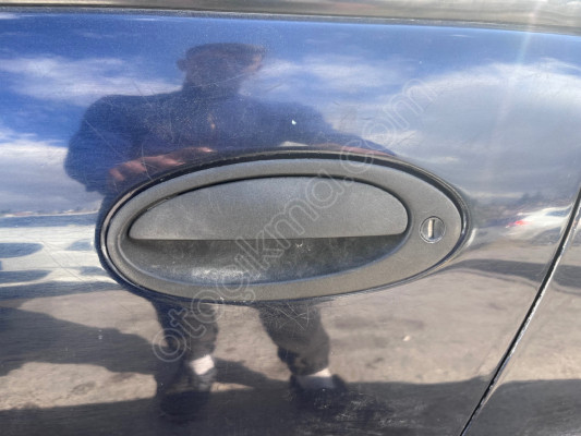 Renault Laguna 1 solön dış kapı kolu
