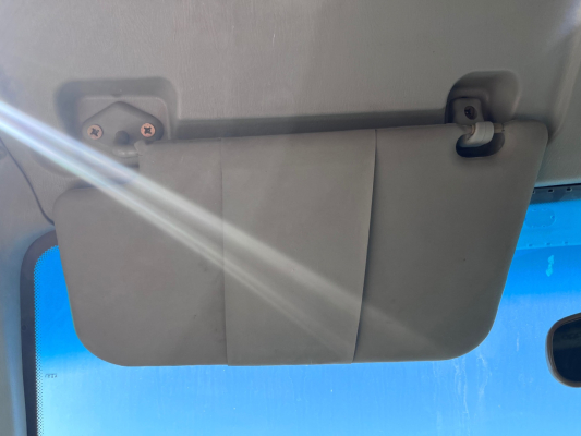 Chery Taxim sol güneşlik