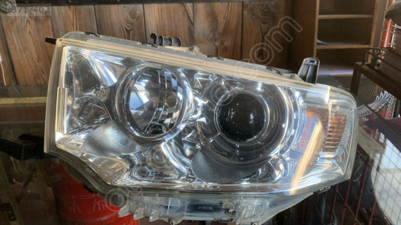 MİTSUBİSHİ L200 SOL FAR MERCEKLİ 2010-2015 8301A877
