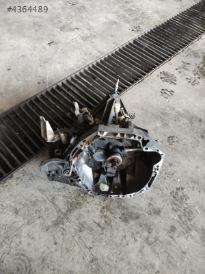 Jr5 118 Megan 2 Şanzıman