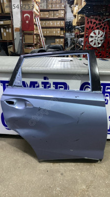 HYUNDAİ BAYON SAĞ ARKA KAPI