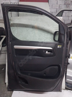 OPEL ZAFİRA LİFE 2023 ÇIKMA ORİJİNAL KAPI DÖŞEMELERİ