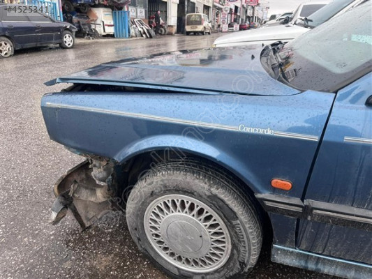 Renault R21 sol ön çamurluk