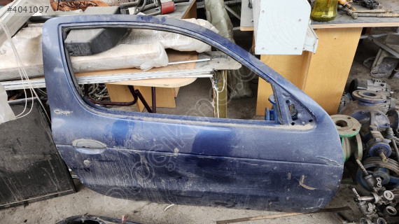 RENAULT MEGANE 1 SAĞ KAPI (COUPE)