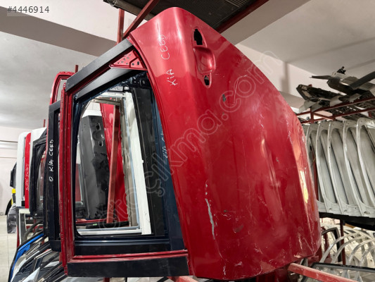 KİA CEED ÇIKMA ORJİNAL SOL ARKA KAPI BD1