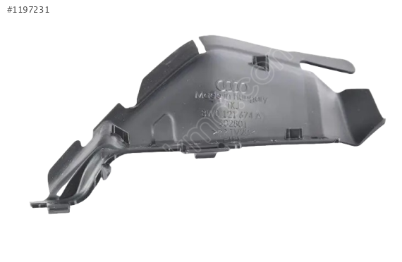 AUDİ A4 16-19 RADYATÖR HAVA KILAVUZU SAĞ 8W0121674A