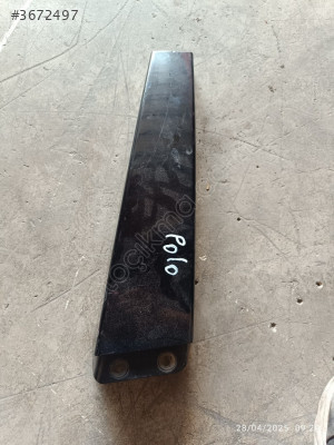 Volkswagen Polo plastik 6R4853289
