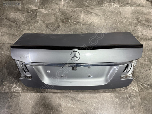 MERCEDES E250 W212 BAGAJ KAPAĞI HATASIZ ÇIKMA EGE OTOMOTİV BURSA