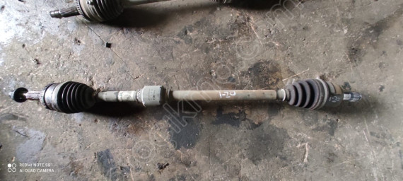 HYUNDAİ İ20 SAĞ AKS