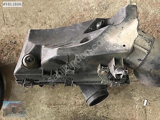 MERCEDES M111 MOTOR ORJİNAL HAVA FİLTRE KUTUSU ÇIKMA TEMİZ
