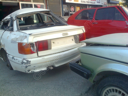 AUDI 80 PARÇALARI OTO FİKRETTEN
