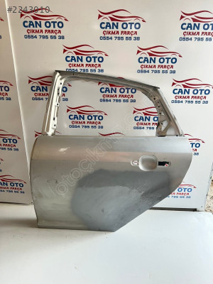 Ford Focus sol arka kapı Çıkma 2014-2018