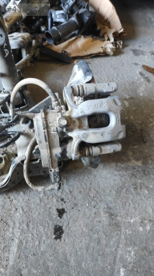 CİTROEN C4X SAĞ KALİPER