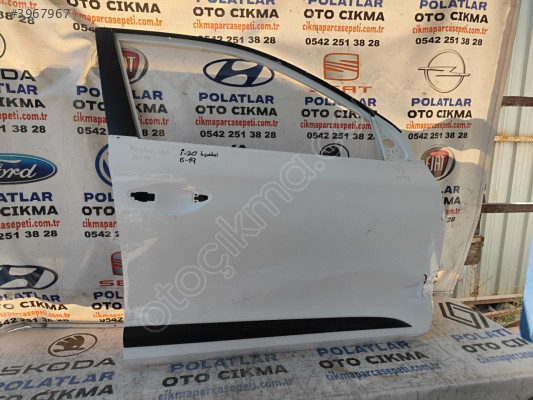 Hyundai i20 ön sağ kapı