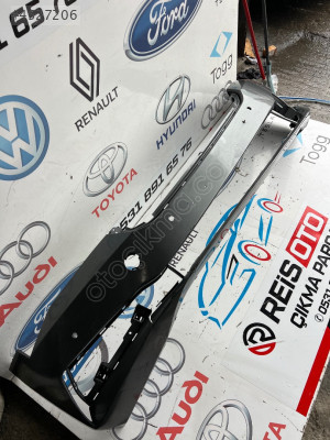 2022 Skoda Superb çıkma ön tampon