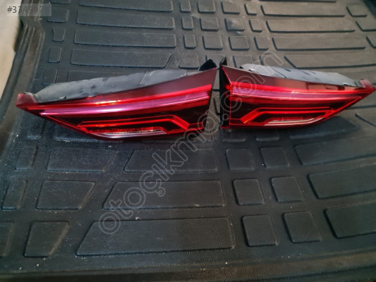 83A945094 -2022/2024 Audi Q3 Bagaj Stop Sağ-Sol Orj.Çıkma
