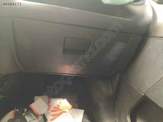 ÇIKMA FORD FİESTA TORPİDO KAPAĞI