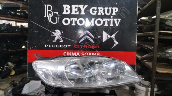 PEUGEOT 301 SAĞ FAR ORİJİNAL ÇIKMA YEDEK PARÇA