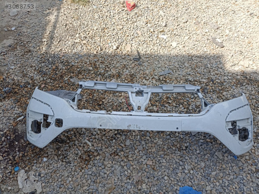Dacia Sandero Stepway ön tampon