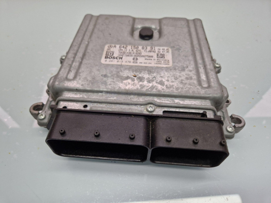 MERCEDES E Serisi W211 Motor Beyni ECU A6421508391 Dizel 29787544