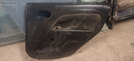 FORD FİESTA SAĞ ARKA KAPI DÖŞEMESİ