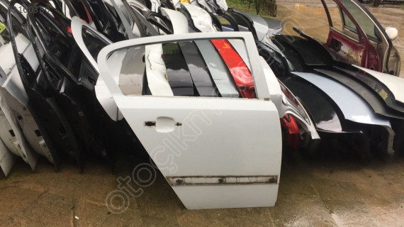 OPEL ASTRA H SAĞ ARKA KAPI.OTO ERKAN ÜNYE