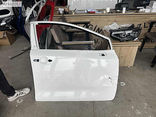 Corolla sağ ön kapı