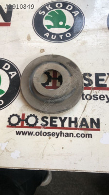 5Q0512149 Seat Leon 2015 arka helezon üst lastiği