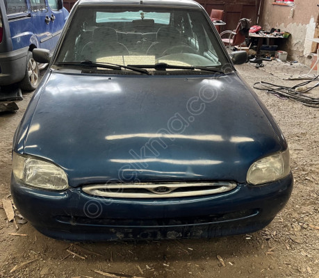 Ford Escort komple önden parçaları çıkma orijinal