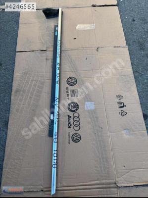 AUDİ A6 SAĞ ÖN KAPI SIYIRICI FİTİL NİKELAJI