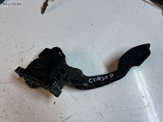 OPEL CORSA D GAZ PEDALI MANUEL