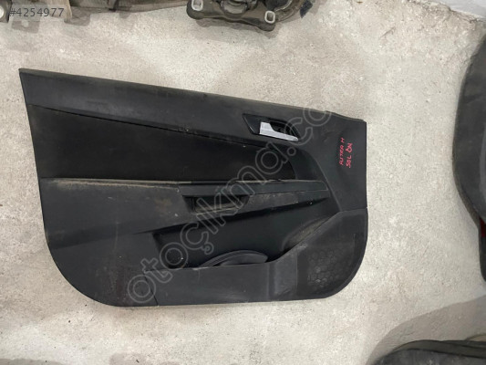 Opel astra H sol ön kapı döşemesi