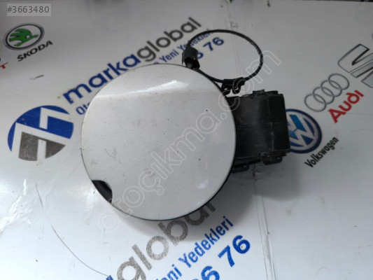 Orjinal Çıkma Renault Fluence Depo Kapağı