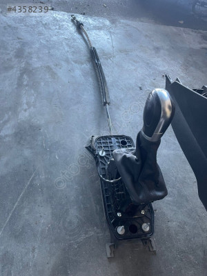 VOLKSWAGEN GOLF 7 VİTES MEKANİZMASI 5Q1 713 025