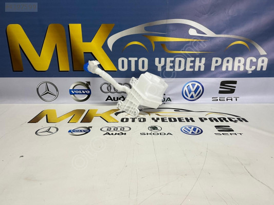 VOLKSWAGEN PASSAT B8 SİLECEK SU DEPOSU