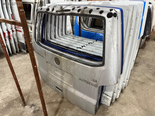 VW TRANSPORTER T5 ÇIKMA ORJİNAL BAGAJ KAPAĞI KD