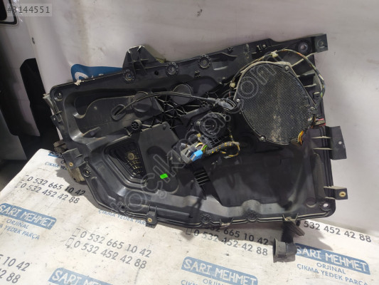 ÇIKMA FORD FİESTA SOL ÖN CAM KRİKOSU