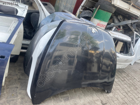 Peugeot 508 ön kaput
