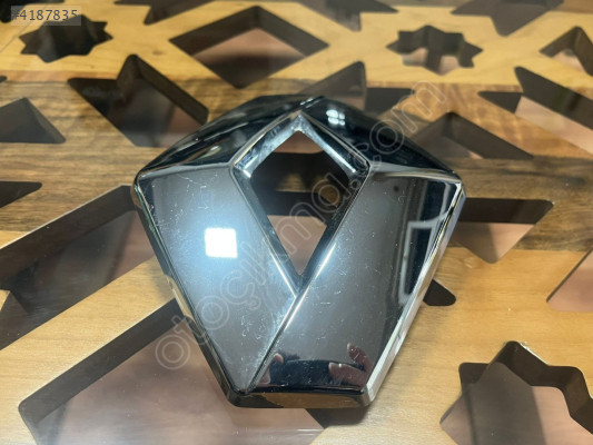 CLİO 5 ÖN ARMA LOGO ORJİNAL 628900961R