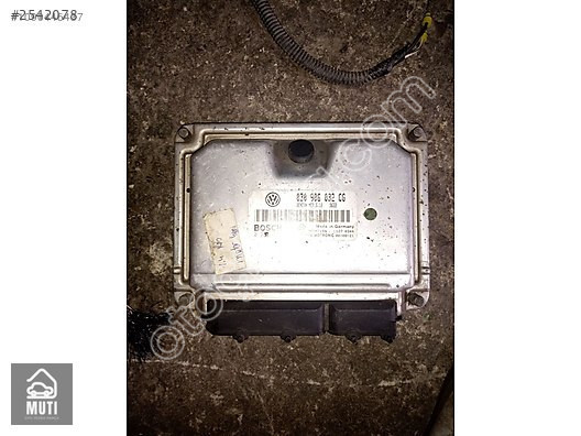 Volkswagen Polo 1.4 Motor Beyni 030906032CG