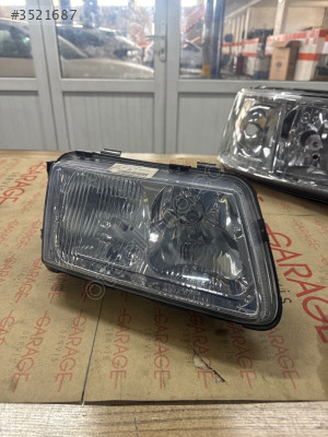 Audi A3 sağ far 2001-2003 8L0941004