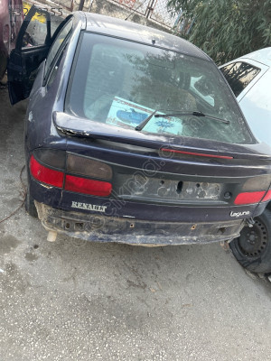 Renault Laguna bagaj ve cam