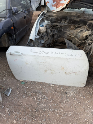 BMW 3 COUPE SAĞ ÖN KAPI ÇIKMA ORJİNAL