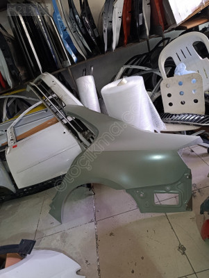 Volkswagen Jetta sol arka çamurluk orjinal çıkma parça