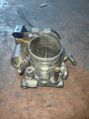 Golf4 2.0 BENZİNLİ gaz kelebeği